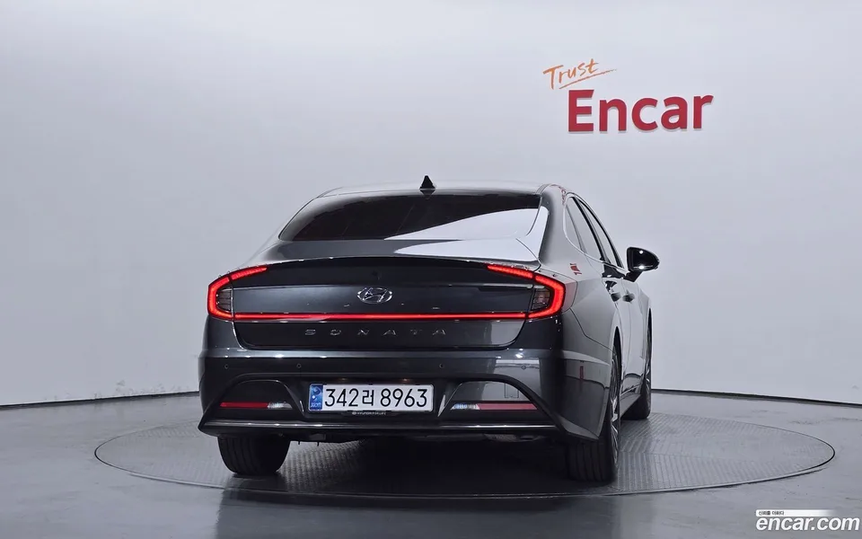 Hyundai Sonata Hybrid 2022 — thumbnail 4