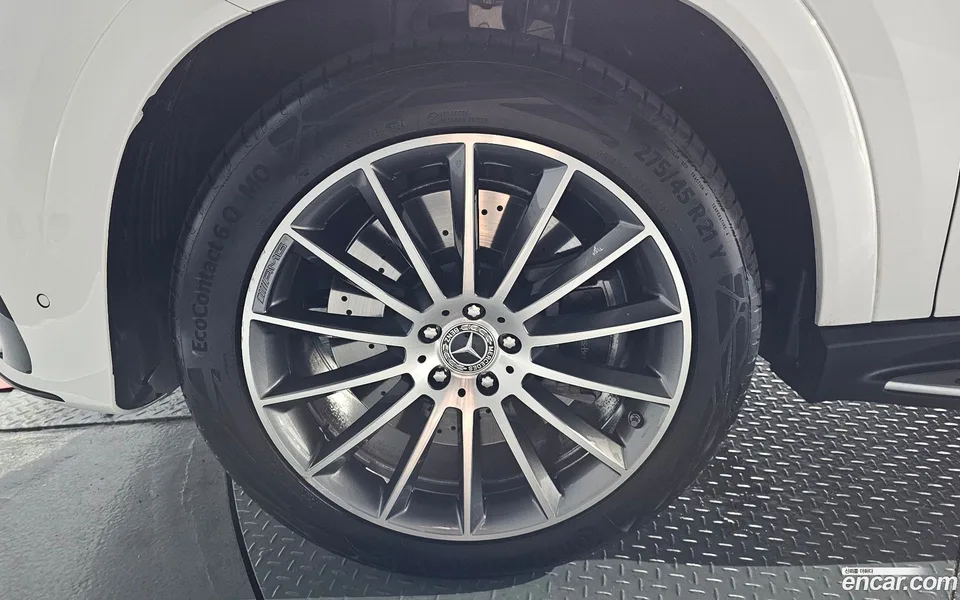 Mercedes-Benz GLE-Class GLE450 4MATIC 2026 — thumbnail 2