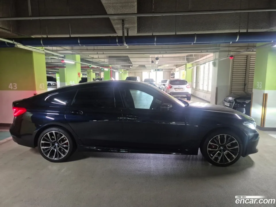 BMW 6 Series GT 630i xDrive M 2024 — миниатюра 3