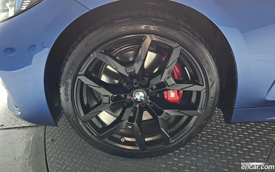 BMW 4 Series 420i M 2025 — thumbnail 5