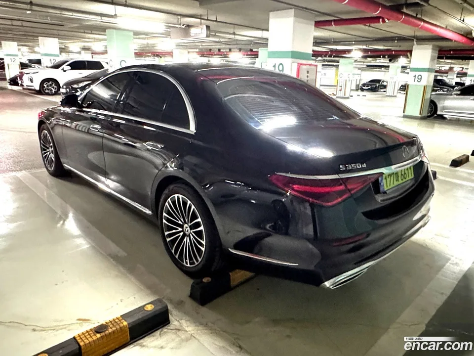 Mercedes-Benz S-Class S350 d 4MATIC 2024 — thumbnail 4
