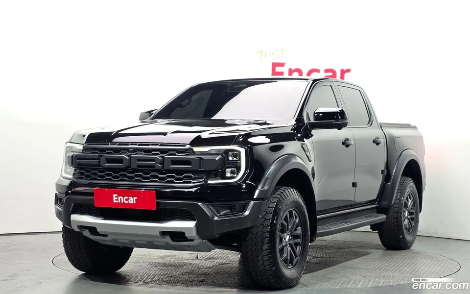 Ford Ranger 2.0 2023 — photo 1, buy with delivery to Moscow