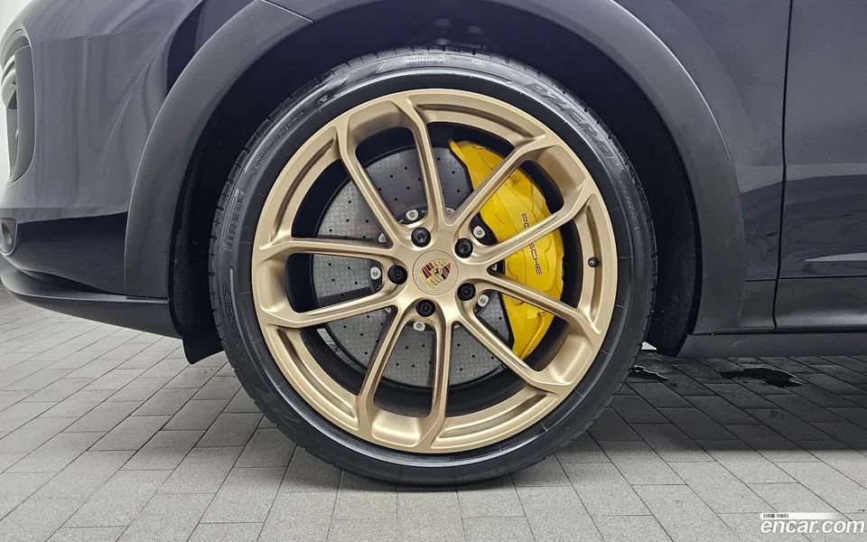 Porsche Cayenne 4.0 GT 2022 — thumbnail 5