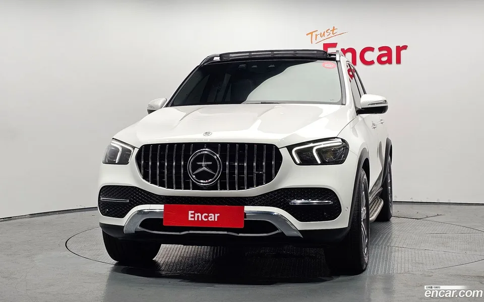 Mercedes-Benz GLE-Class GLE300d 4MATIC 2023 — thumbnail 3