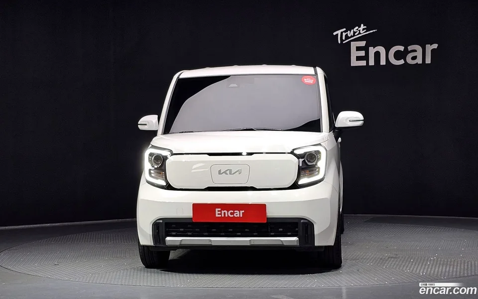 Kia Ray EV 2023 — thumbnail 3