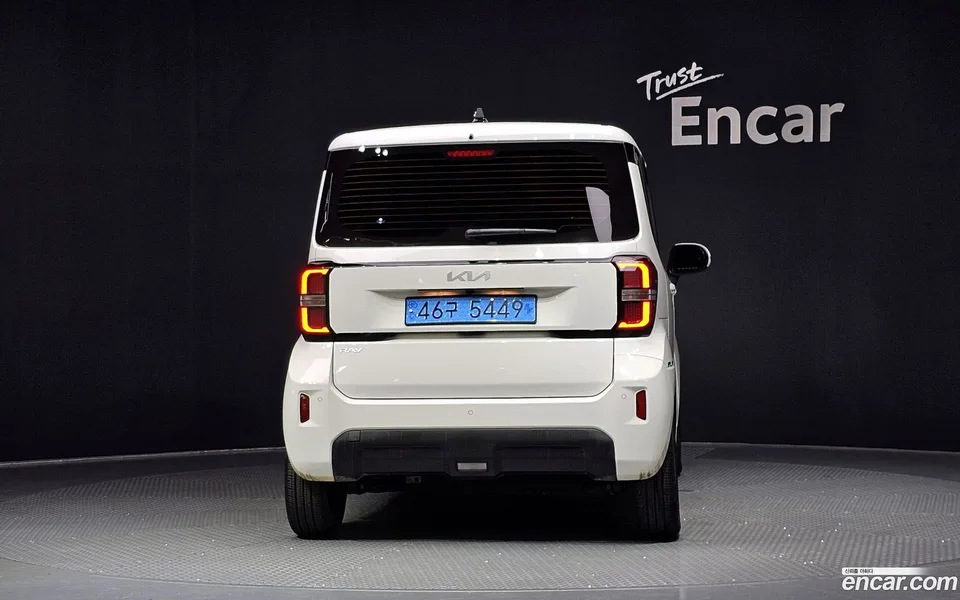 Kia Ray EV 2023 — thumbnail 4
