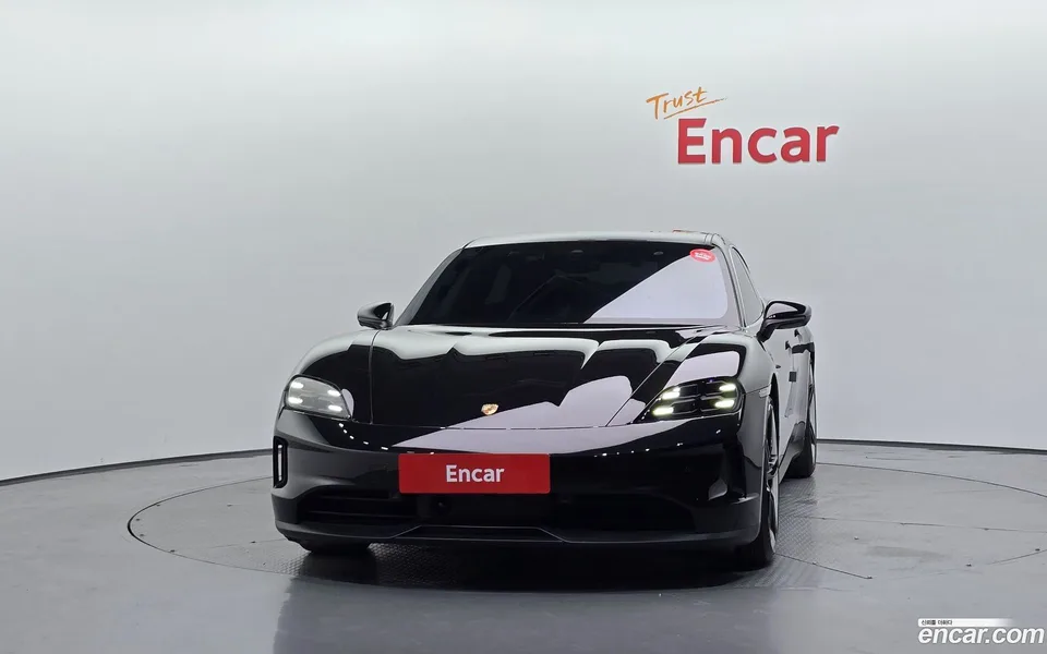 Porsche Taycan 4S 2024 — thumbnail 3