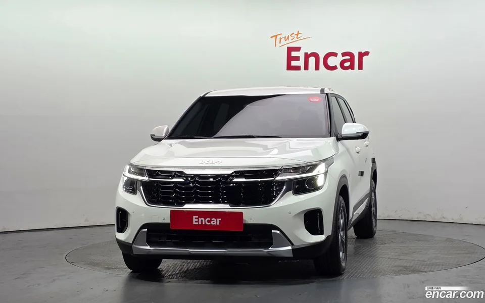 Kia Seltos 2.0 2WD 2024 — thumbnail 3