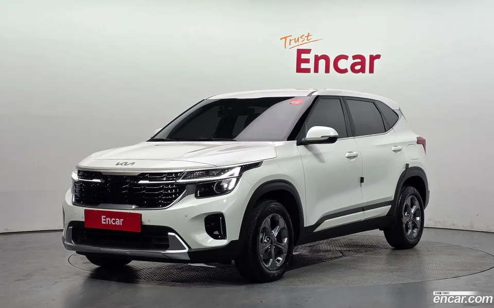 Kia Seltos 2.0 2WD 2024 — photo 1, buy with delivery to Moscow