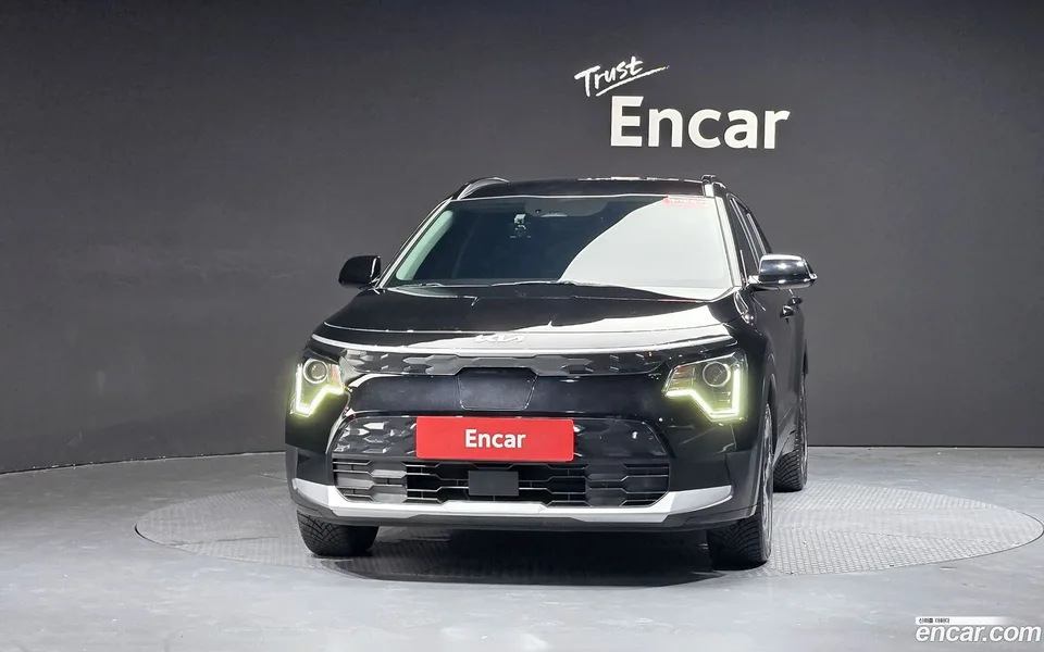 Kia Niro EV 2023 — thumbnail 3