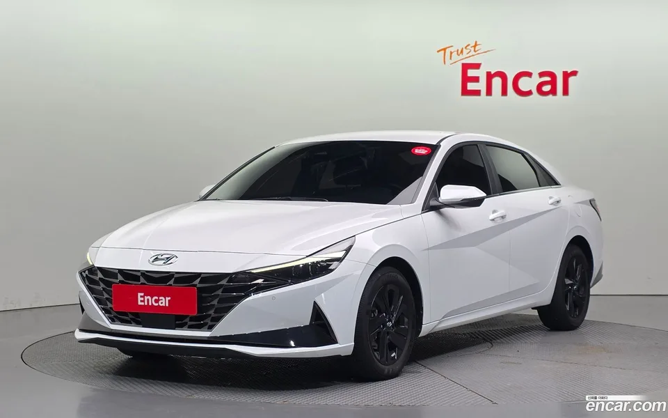 Hyundai Avante 1.6 2023 — photo 1, buy with delivery to Moscow