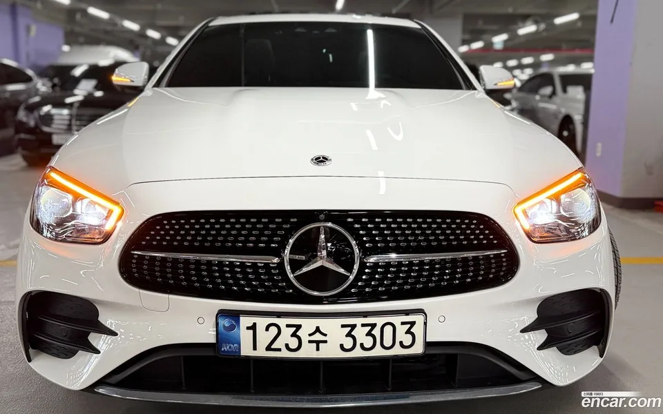 Mercedes-Benz E-Class E220d 4MATIC AMG Line 2022 — thumbnail 3
