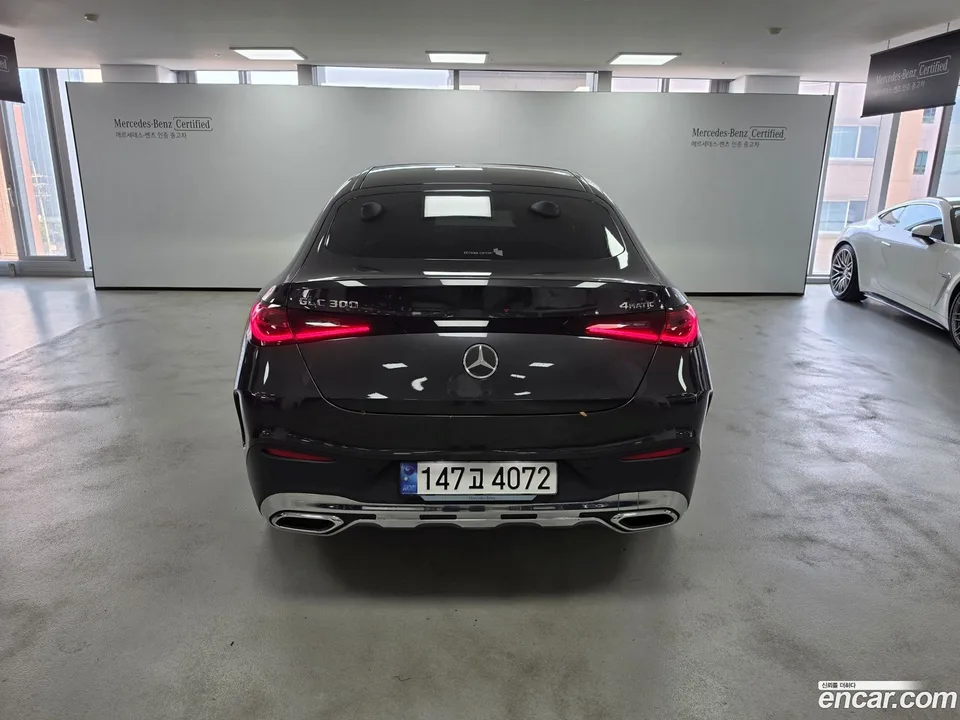 Mercedes-Benz GLC-Class GLC300 4MATIC 2024 — thumbnail 4