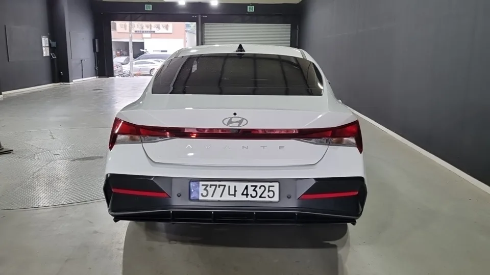 Hyundai Avante CN7 1.6 2024 — thumbnail 4