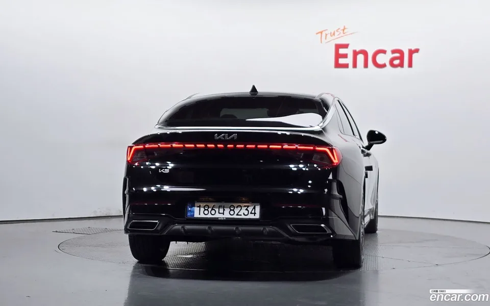 Kia K5 2.0 2023 — thumbnail 4