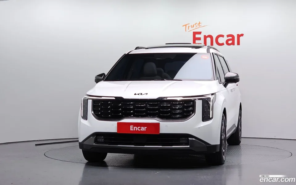 Kia Carnival 9 X Line 2025 — thumbnail 3
