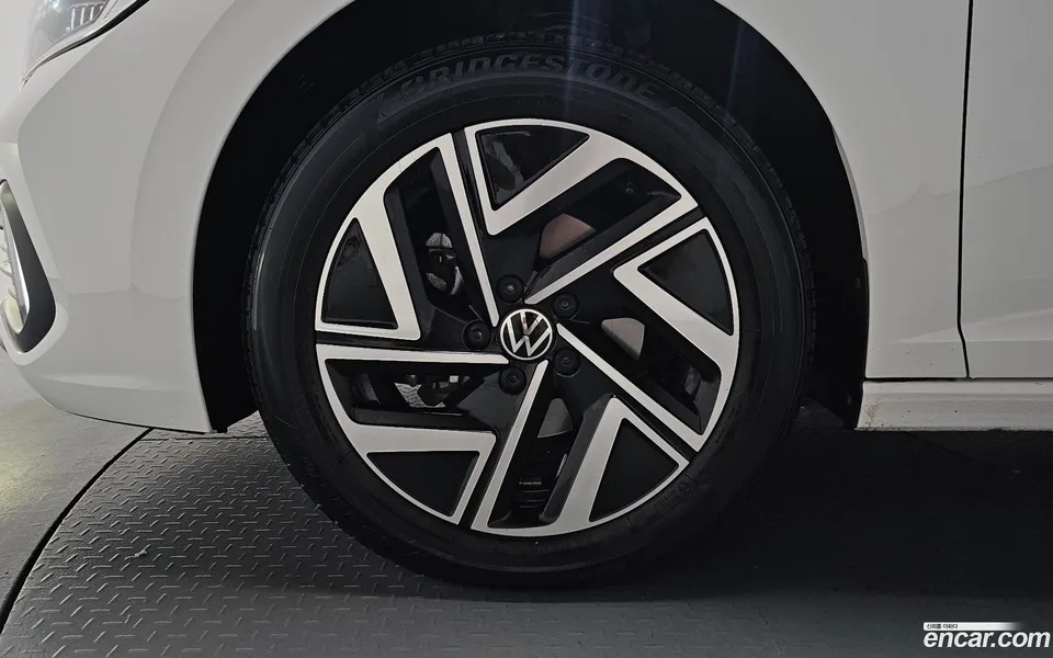 Volkswagen Jetta 1.5 TSI 2024 — thumbnail 2