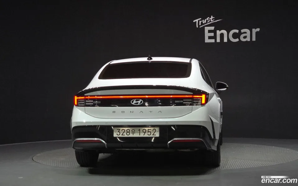 Hyundai Sonata The Edge 2.0 2025 — thumbnail 4