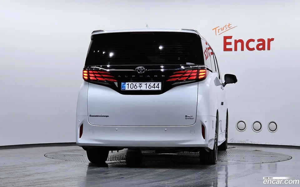 Toyota Alphard 2.5 HEV AWD 2025 — thumbnail 4
