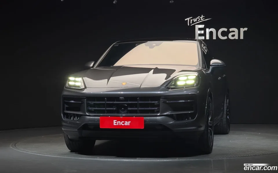 Porsche Cayenne 3.0 2024 — миниатюра 3