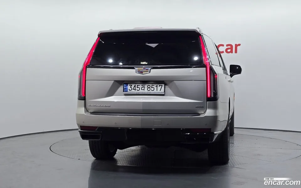Cadillac Escalade 6.2 ESV 2023 — thumbnail 4