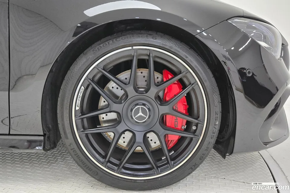 Mercedes-Benz CLA-Class AMG CLA 45 S 4MATIC+ 2025 — thumbnail 5