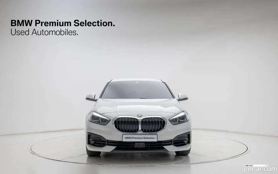 BMW 1 Series 120i 2022 — миниатюра 3