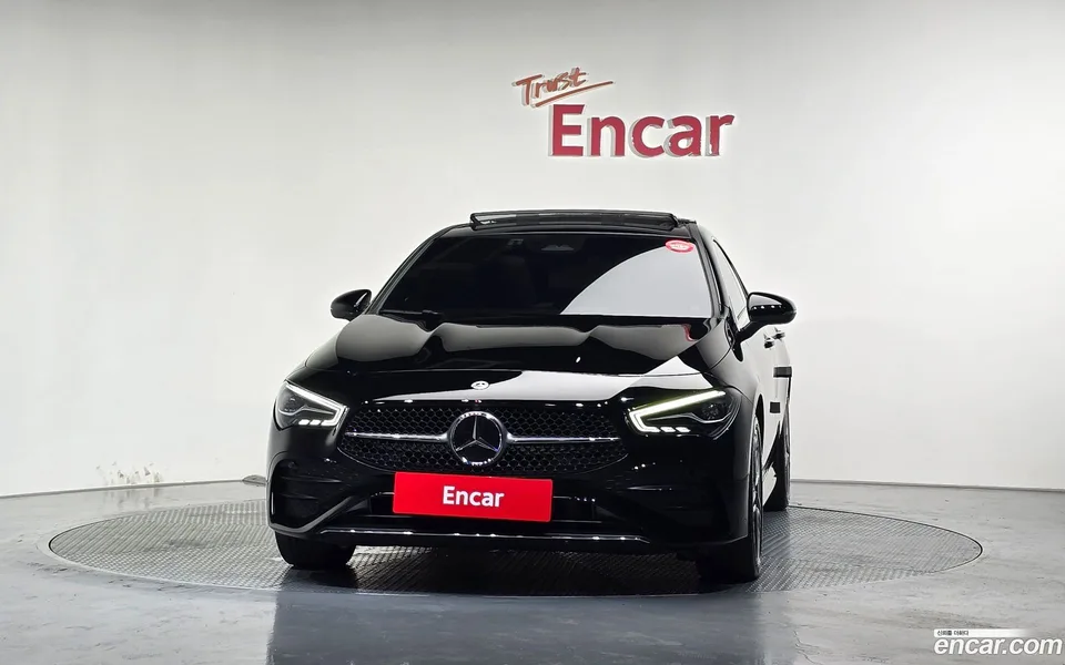 Mercedes-Benz CLA-Class CLA250 4MATIC 2024 — thumbnail 3