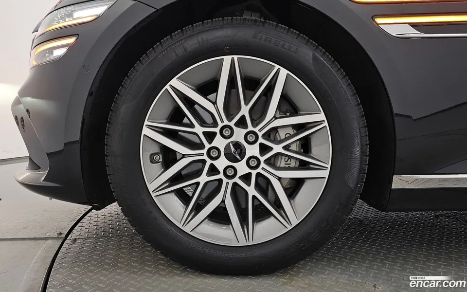 Genesis G80 2.5 AWD 2024 — thumbnail 2