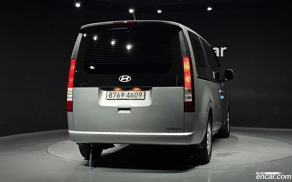 Hyundai Staria L3.5 3 2025 — thumbnail 4