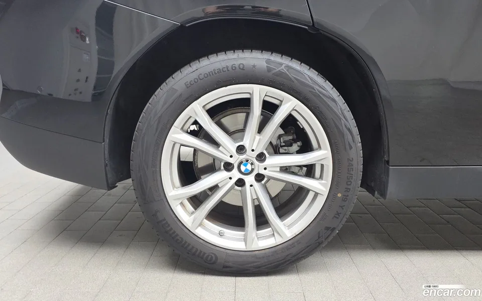 BMW X3 xDrive 20d 2025 — thumbnail 5