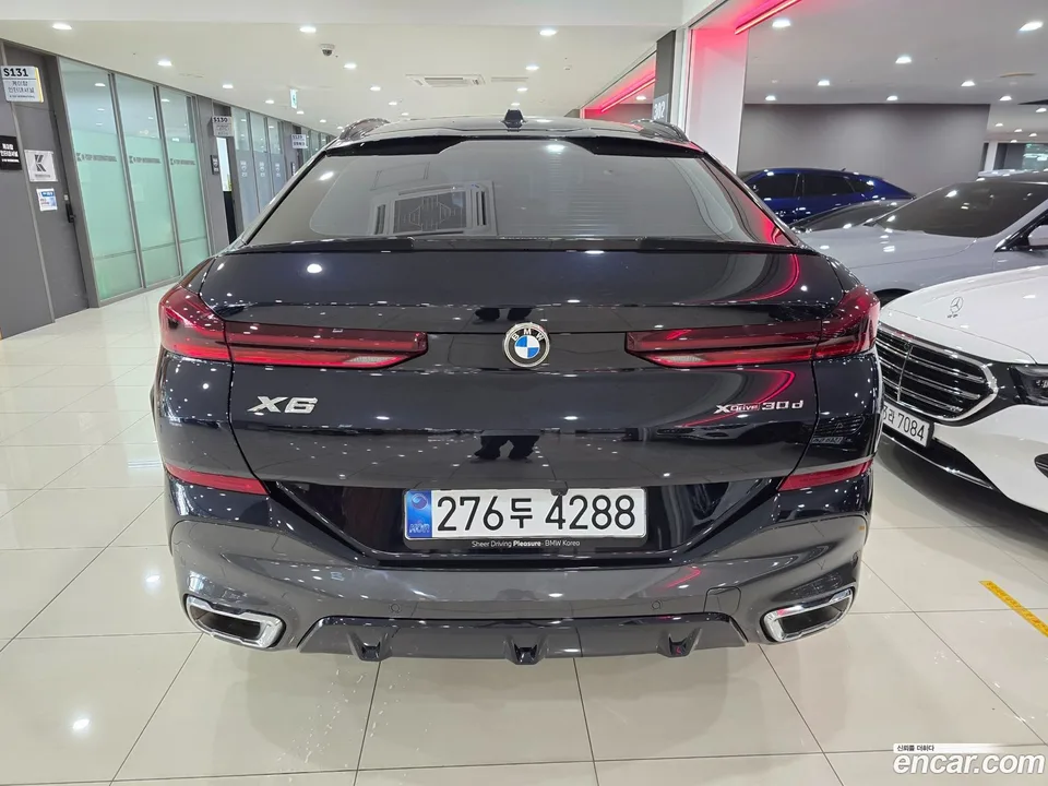 BMW X6 xDrive30d M 2025 — thumbnail 4