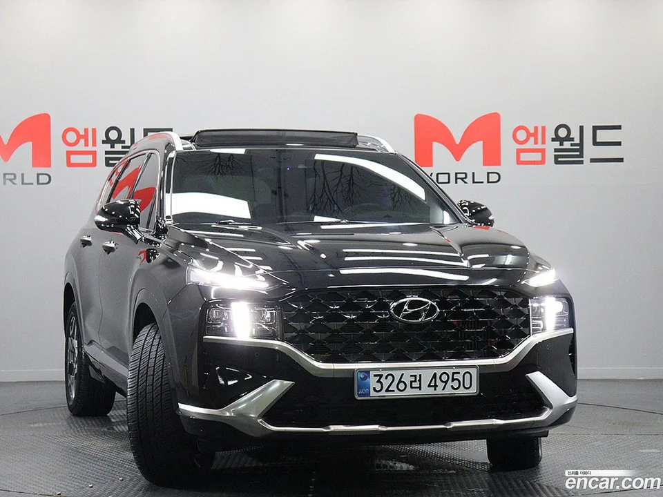 Hyundai SantaFe HEV 1.6 4WD 2023 — photo 1, buy with delivery to Moscow