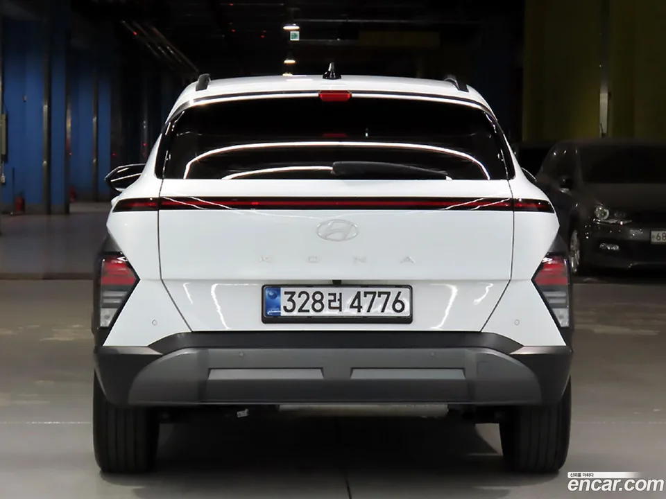 Hyundai Kona Hybrid 2023 — thumbnail 3