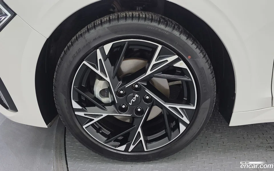 Kia K5 2.0 2025 — thumbnail 2