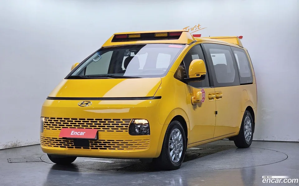 Hyundai Staria 2022