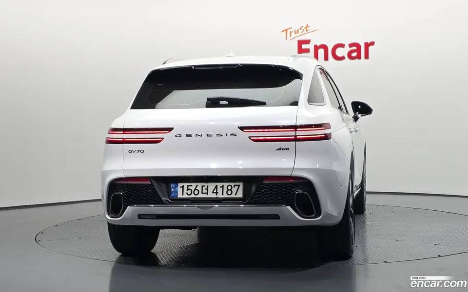 Genesis GV70 2.5T AWD 2022 — thumbnail 4