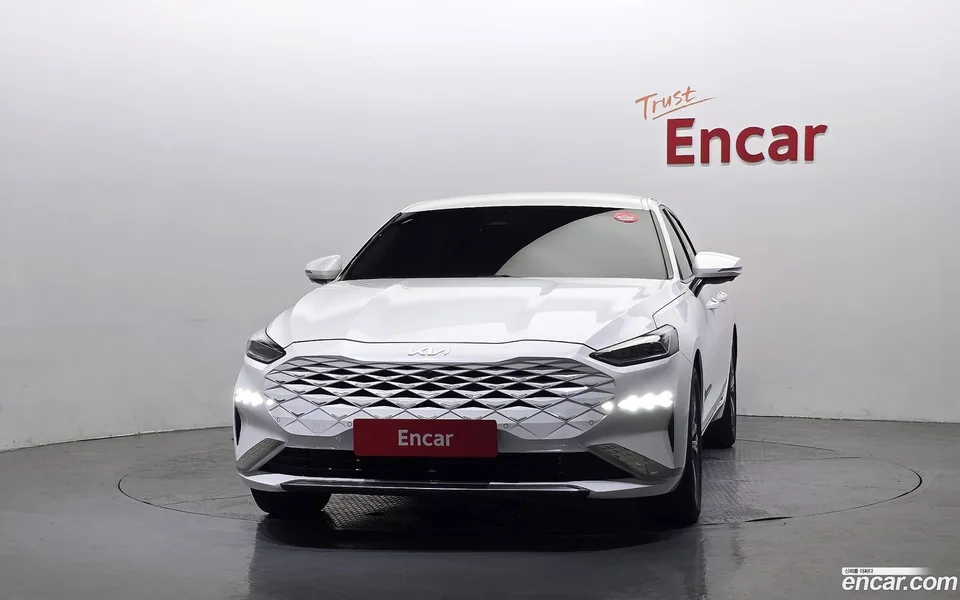 Kia K8 Hybrid 2023 — thumbnail 3