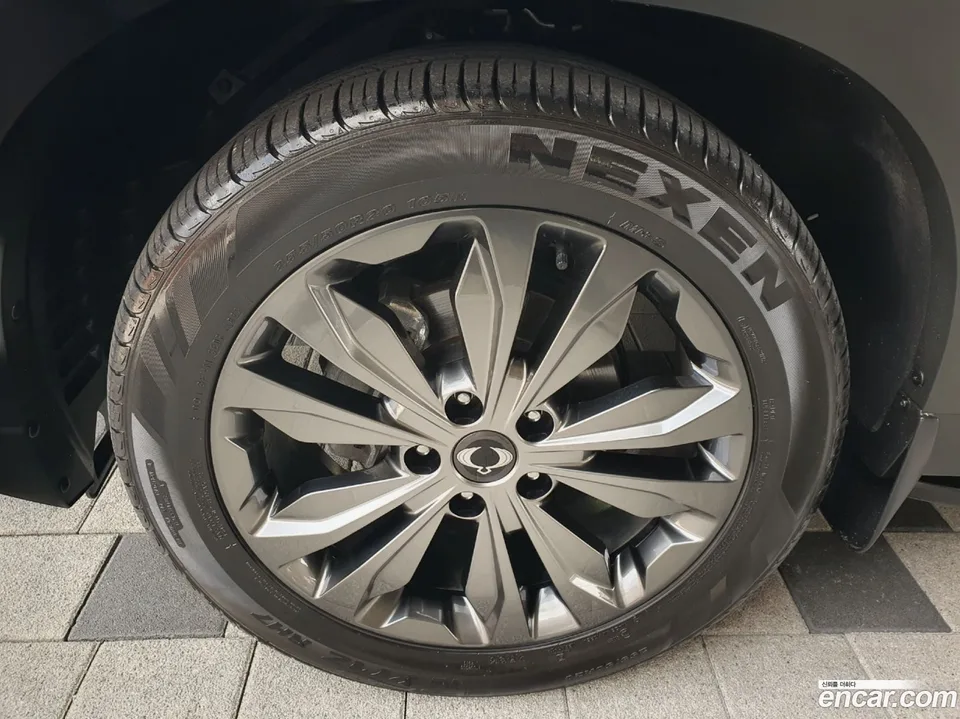 KG Mobility Rexton New Arena 2.2 4WD 2023 — thumbnail 5