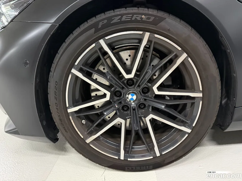 BMW M5 M5 2025 — thumbnail 2