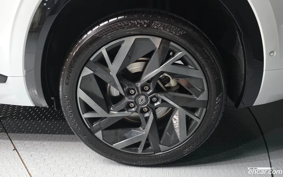Renault Samsung Grand Koleos 1.5 E-TECH 2WD 2025 — thumbnail 2