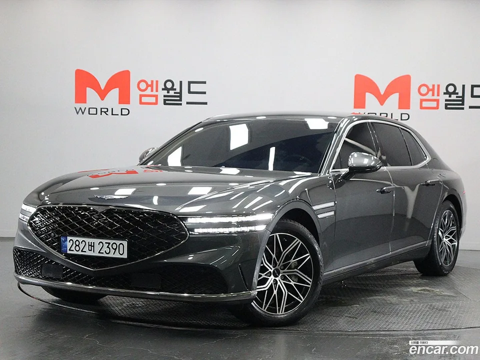 Genesis G90 3.5 AWD 2022 — photo 1, buy with delivery to Moscow