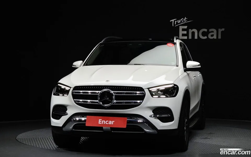 Mercedes-Benz GLE-Class GLE300d 4MATIC 2024 — thumbnail 3