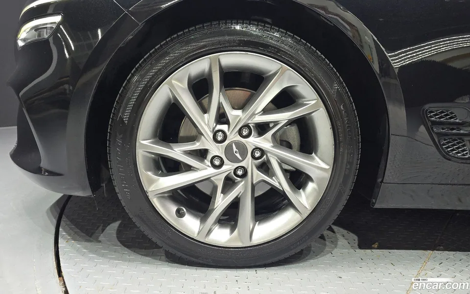 Genesis G70 2.0T 4WD 2022 — thumbnail 5