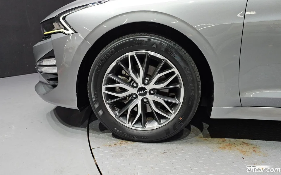 Kia K5 2.0 2022 — thumbnail 5