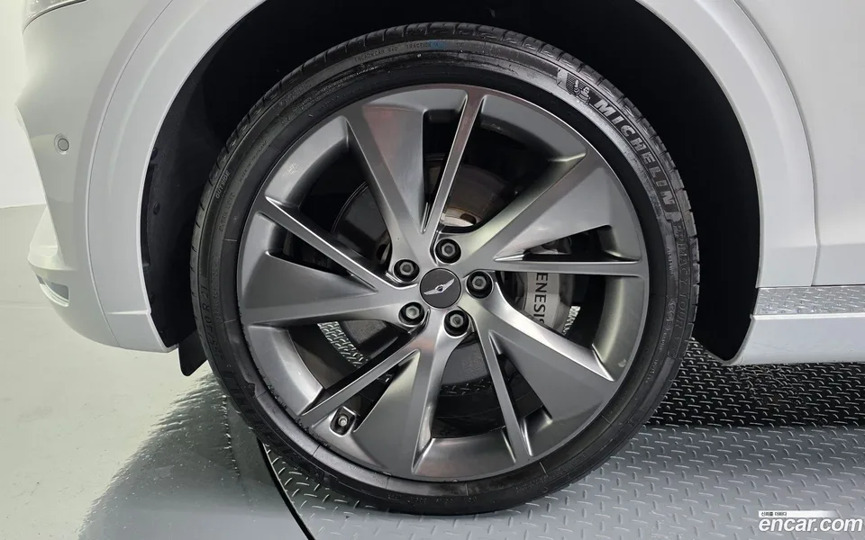 Genesis GV70 2.5T AWD 2023 — thumbnail 5
