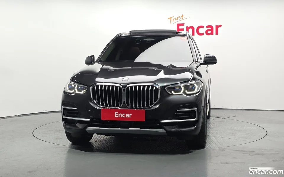 BMW X5 xDrive 40i xLine 2022 — thumbnail 3