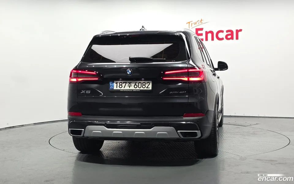 BMW X5 xDrive 40i xLine 2022 — thumbnail 4