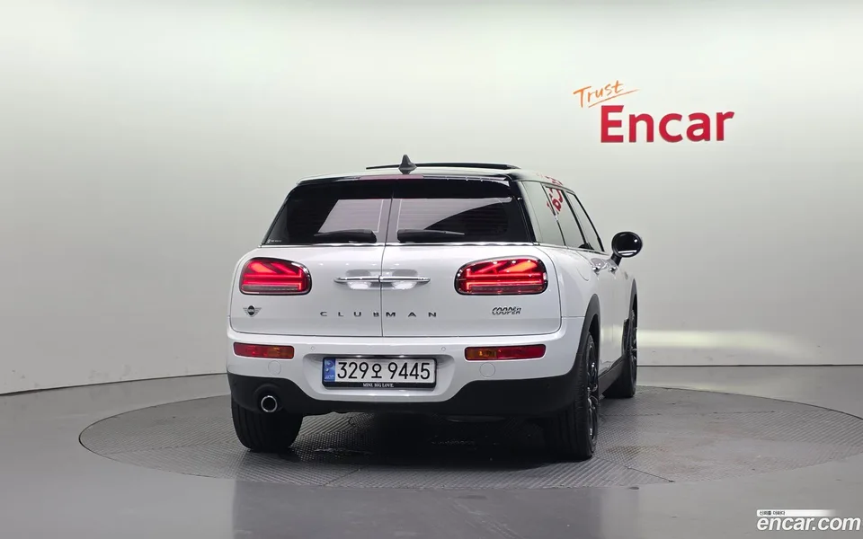 MINI Cooper Clubman 2023 — thumbnail 4