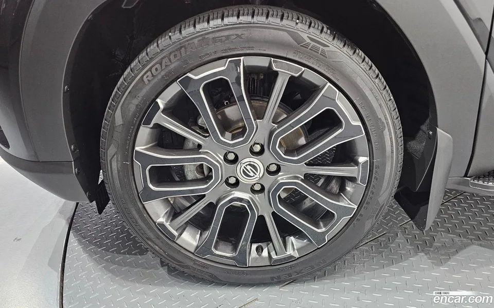 KG Mobility Torres 1.5 2WD 2022 — thumbnail 2
